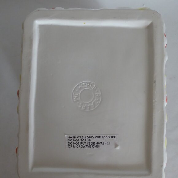 NEW VINTAGE 10” HOLIDAY CHRISTMAS GINGERBREAD HOUSE CERAMIC COOKIE JAR - Picture 14 of 15